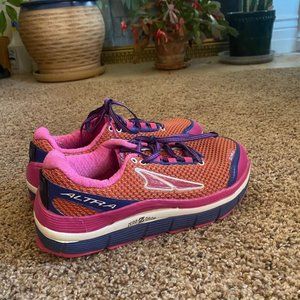 Women's Altra Olympus Running Shoes